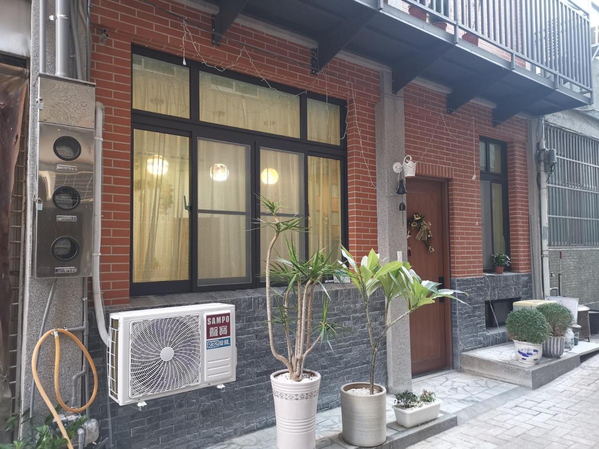 摩登旅宿 Tainan Eksteriør billede